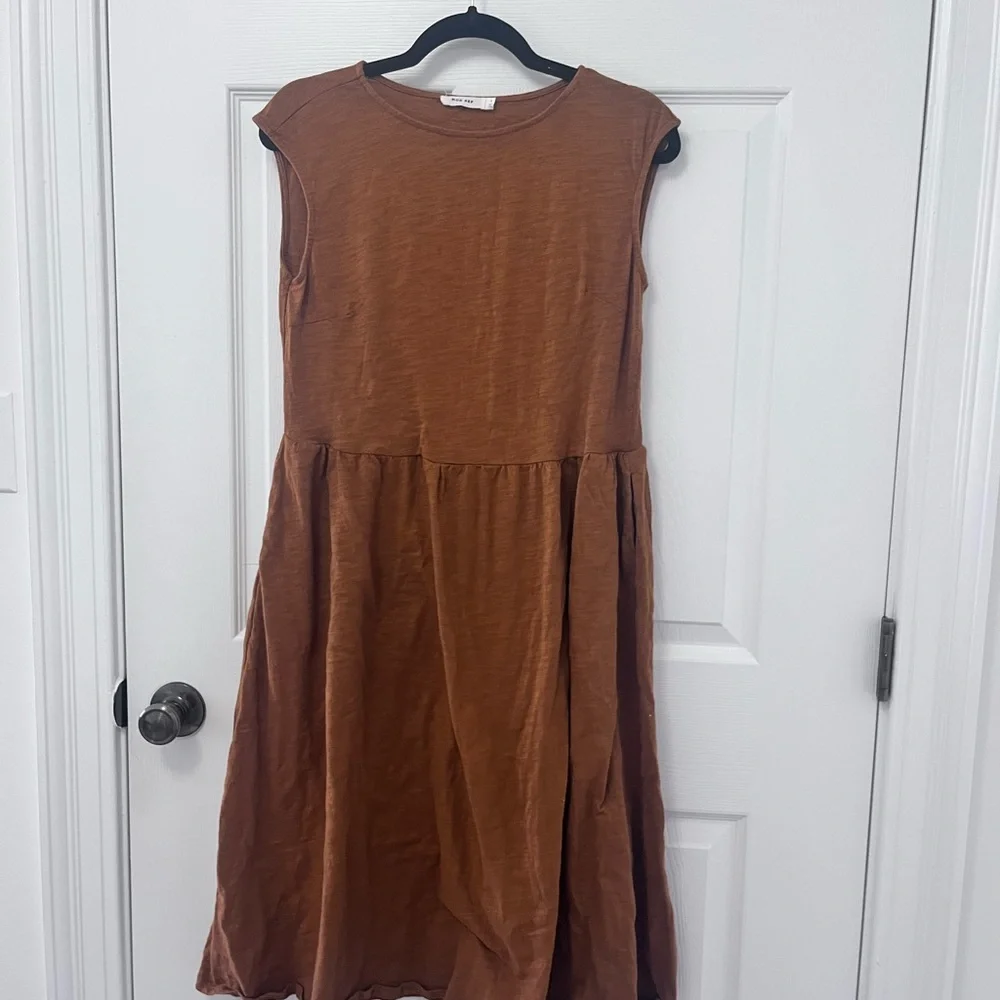 Dark Honey Brown Cap Sleeve Dress - Picture 2 of 8